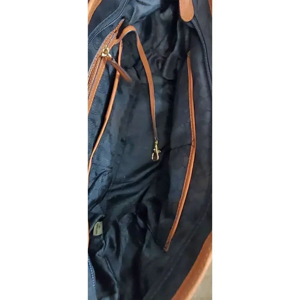 Michael Kors tote - Picture 3 of 6